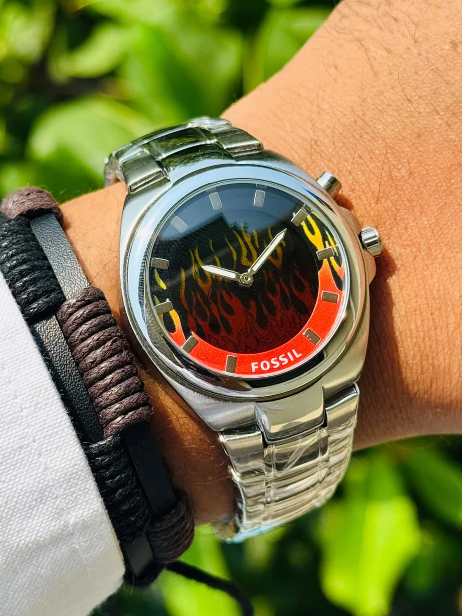 Fossil Y2K Big Tic