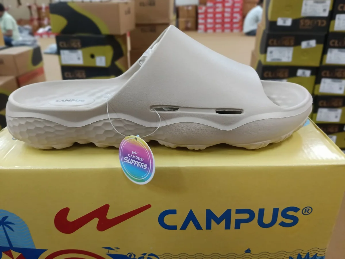 Campus slippers