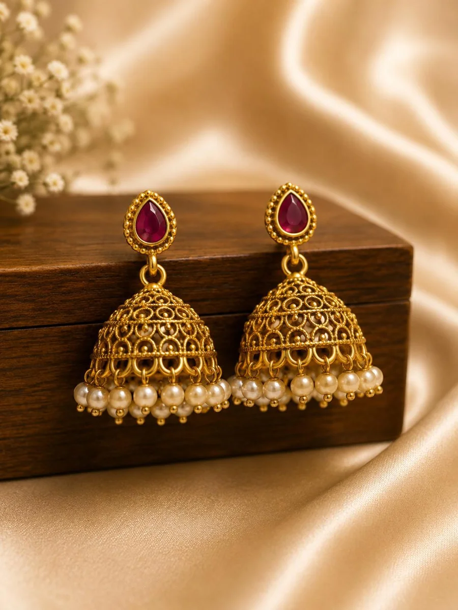 Premium earrings