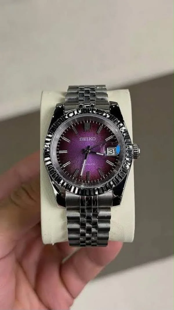 Seiko Analog