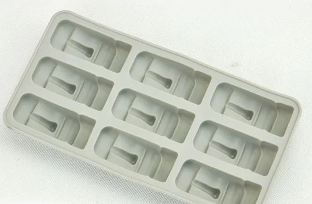 Moai Statue Silicone Ice Cube Tray – 9-Cavity 3D Easter Island Stone Head Mold for Whiskey & Cocktails alt