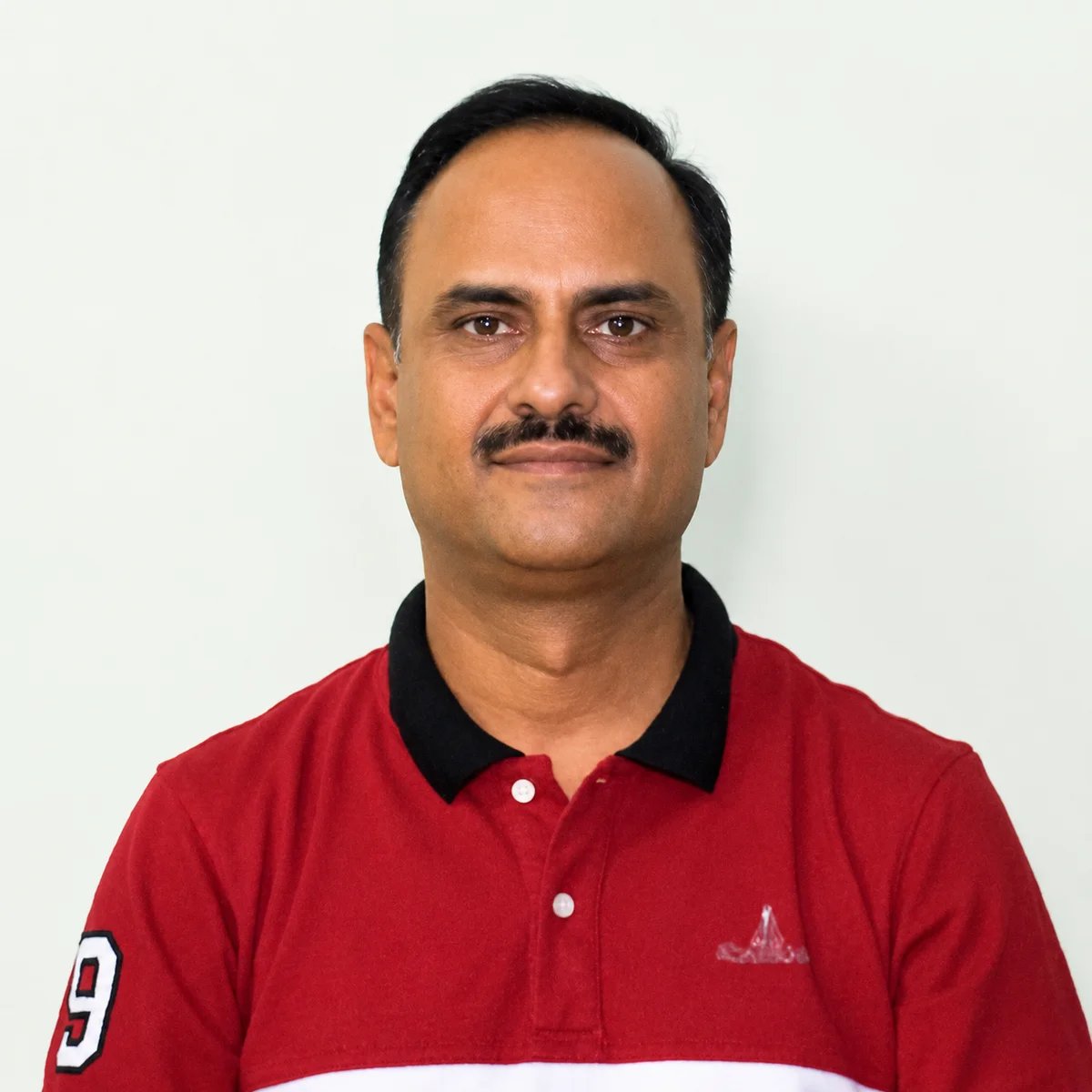 Dr Narender Saini