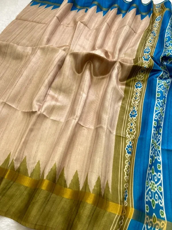 Product ID: m0ymzeyf  Soft Tussar Silk sarees with Beautiful Print With Attractive Border And Contrast Print Blouse 4