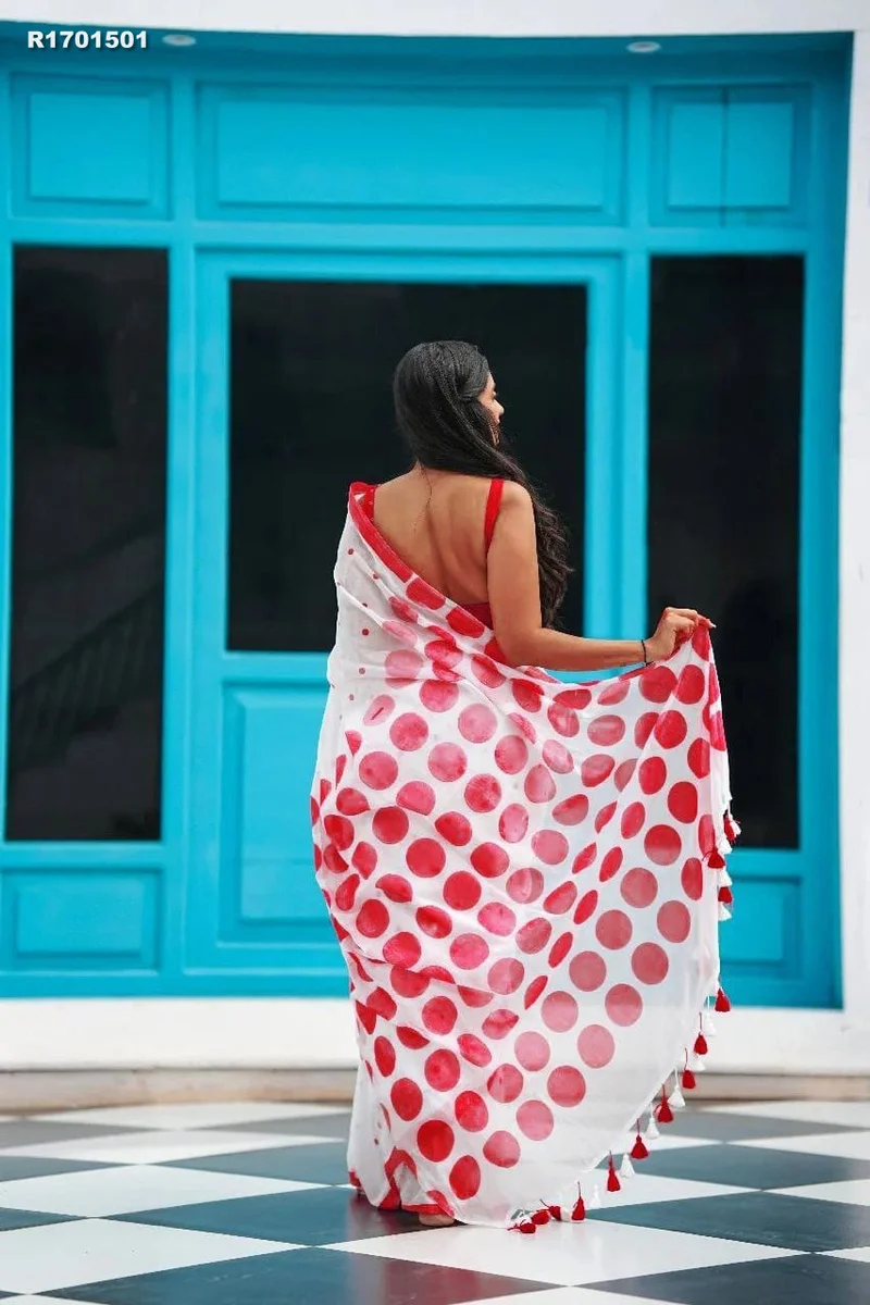RK ethinics...Fabric - Plain Linen  Work - Digital Print.  Extra Work - Latkan (Fumka) 2