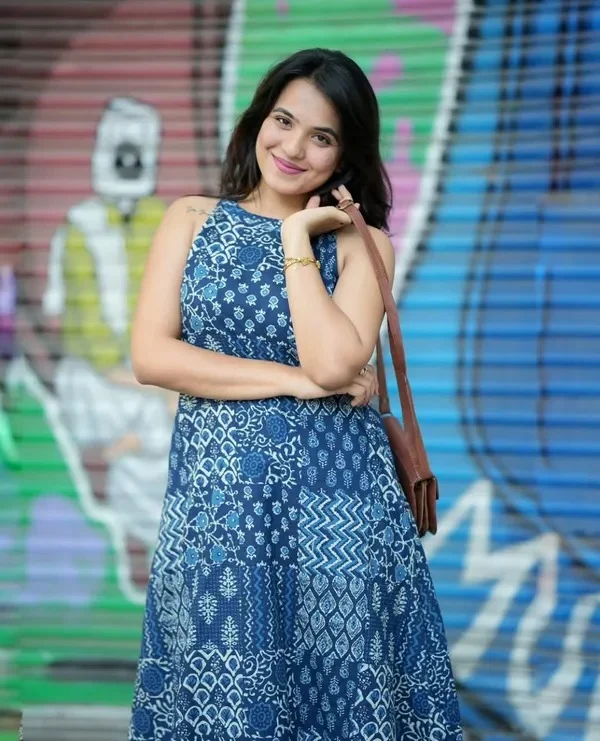 Product ID: aXy1v5dF  Aline Halter Nack Blue Kurti Plazo Set 4