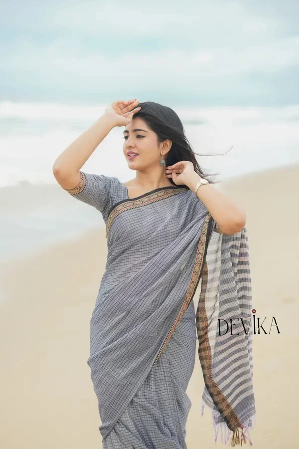 Product ID: 3lJ5h4Cm  Deepali Grey checked Pattern Narayanpet Pure cotton saree 4