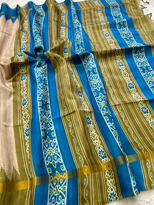 Product ID: m0ymzeyf  Soft Tussar Silk sarees with Beautiful Print With Attractive Border And Contrast Print Blouse 6