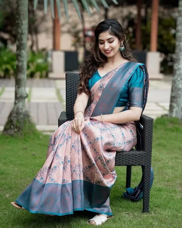Product ID: t9XDTHzL  Soft Banarasi Lichi Silk Saree with Unstiched Blouse Piece 3