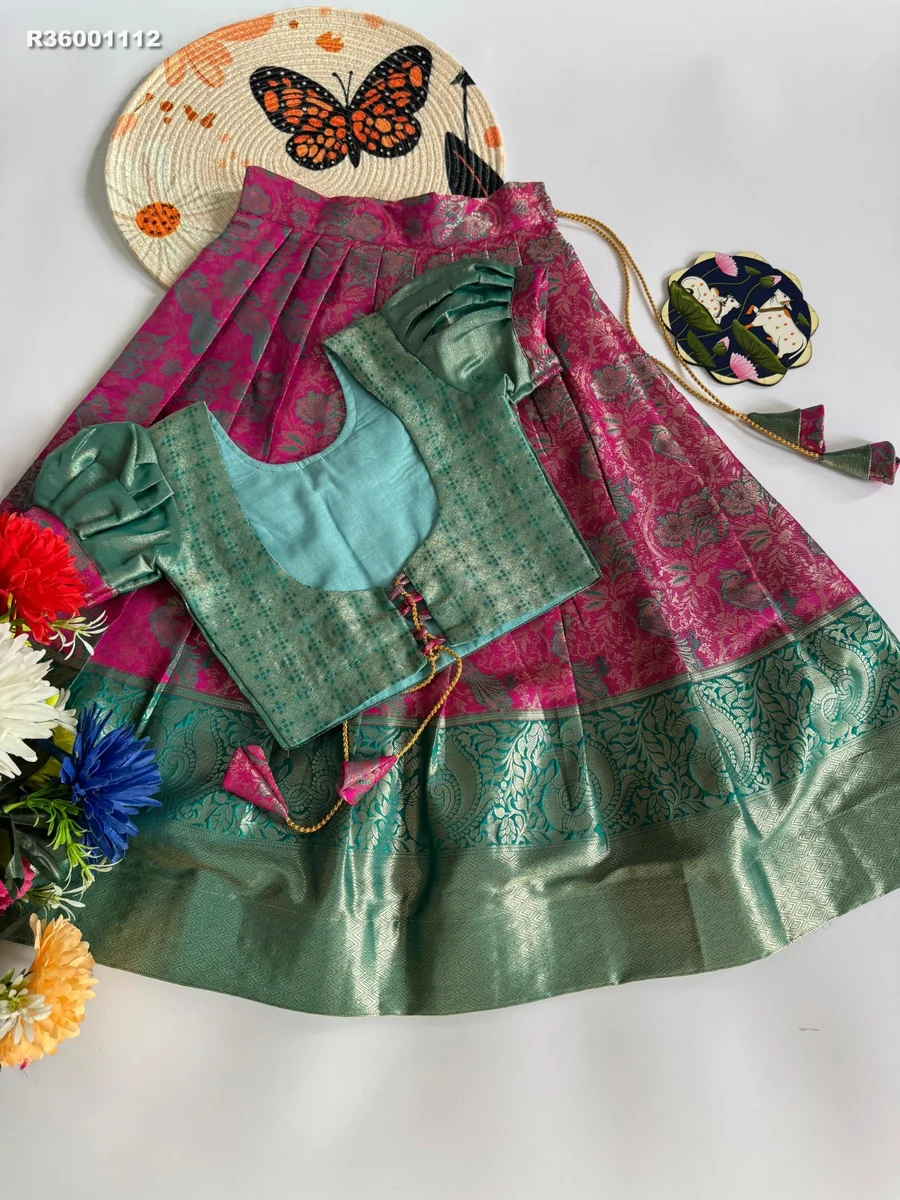 RK Ethinic...Pankhudi presents, lehenga for kids