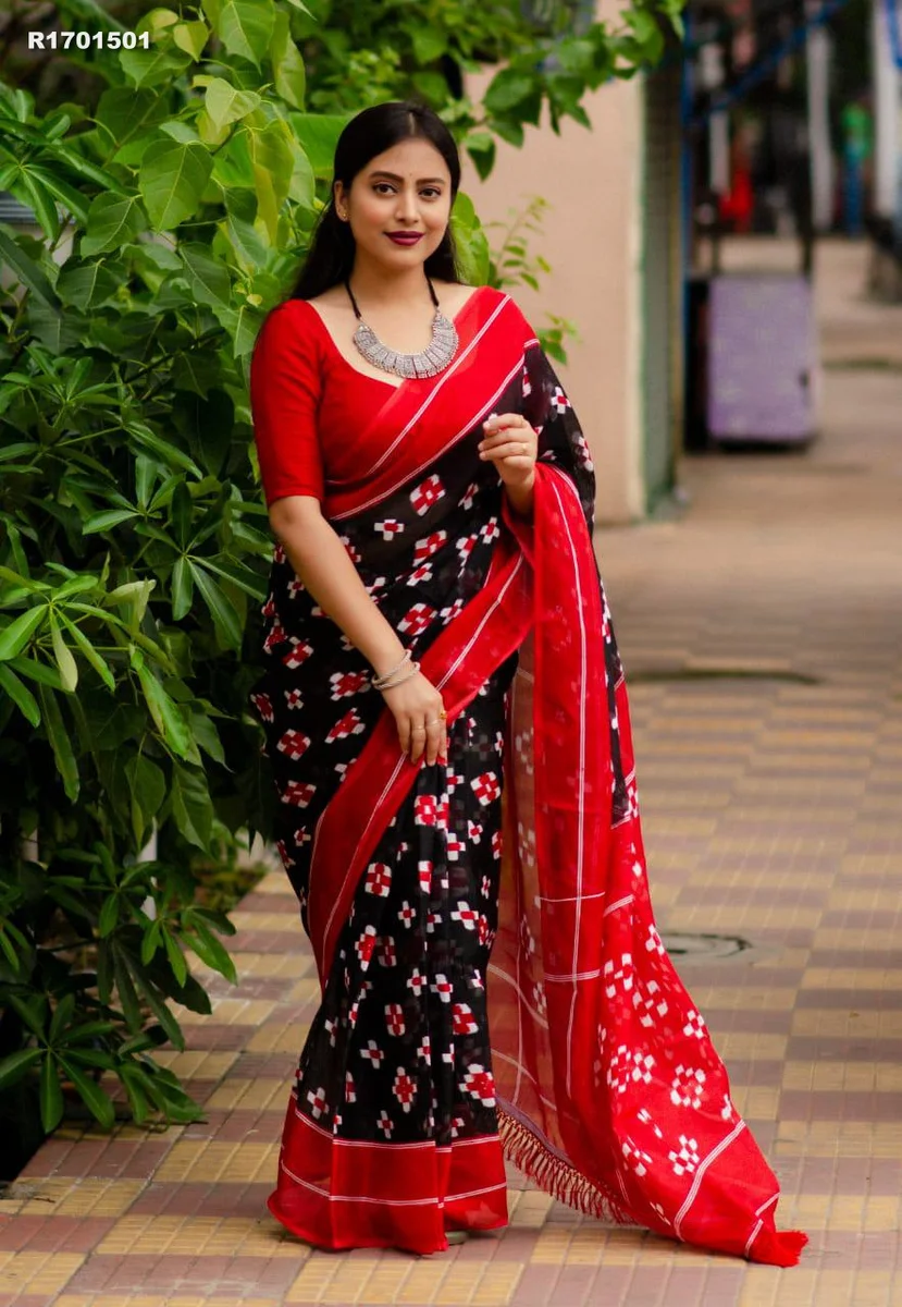 RK ethinics....Community admin  Fabric - Plain Linen  Work - Digital Print.  Saree length - 6.30 Meter (With Digital Blouse)  Blouse Fabric - Plain Linen with digital print blouse 4