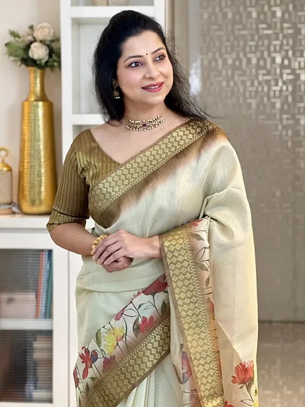 Product ID: whVci0Ih  Soft Tissue Silk sarees with Beautiful Digital Print With Attractive Border & Rich Pallu Wit 7