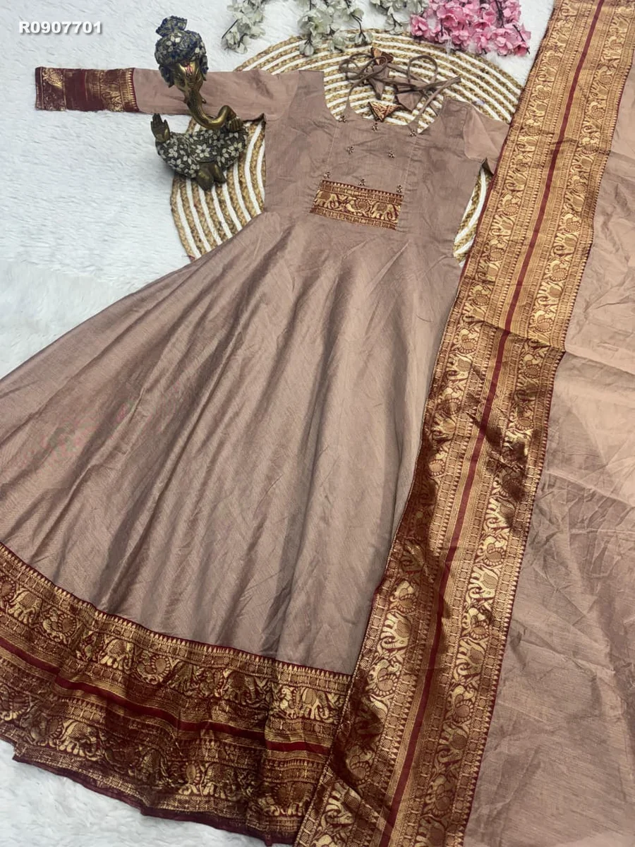 RK Ethinic ...Pattu cotton fabric with Handwork and Jacquard weaving zari border And Duppatta with lace border 2