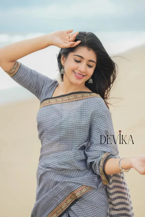 Product ID: 3lJ5h4Cm  Deepali Grey checked Pattern Narayanpet Pure cotton saree 3