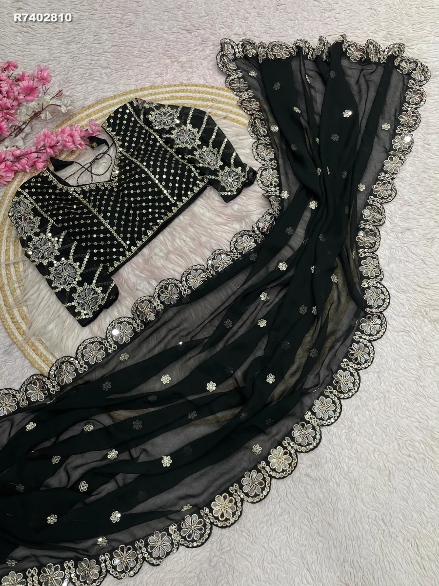 RK ethinics ...*Work *: -Fox Georgette With Embroidery work with Coding lace Border in saree With original mirror 5