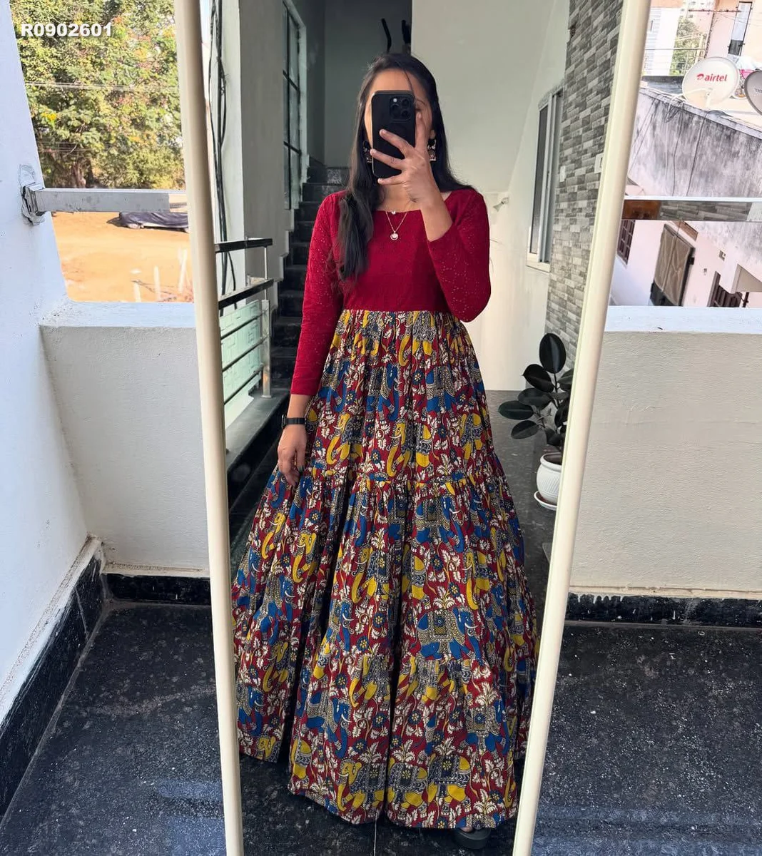 RK Ethinic...Hakuba and soft muslin fabric with kalamkari print and 4 meter flair for charming looks