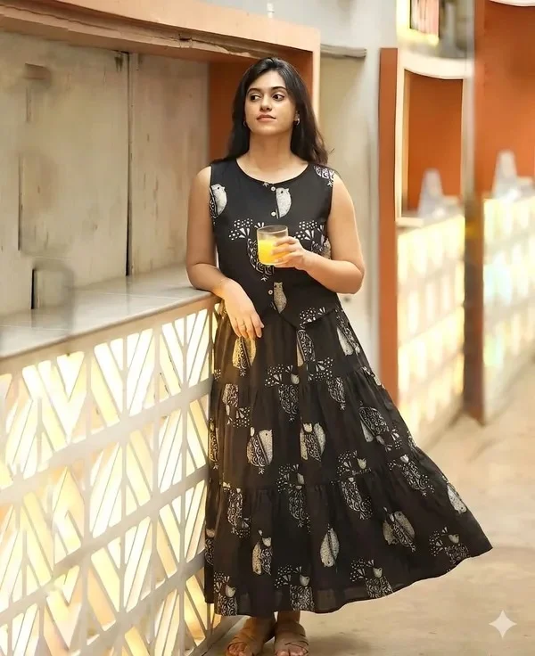 Product ID: Beh8ImmY  Trending Cotton Printed Sleeveless Top and Tiered Skirt Co-Ord Set 2