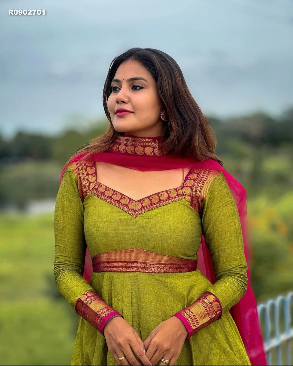 RK Ethinic....vichitra silk fabric with Jacquard weaving zari border And Soft Net Duppatta with lace border 3