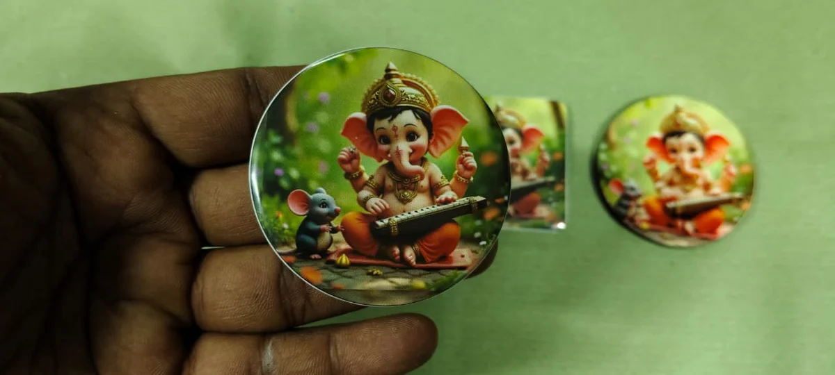 Customized Round Badge