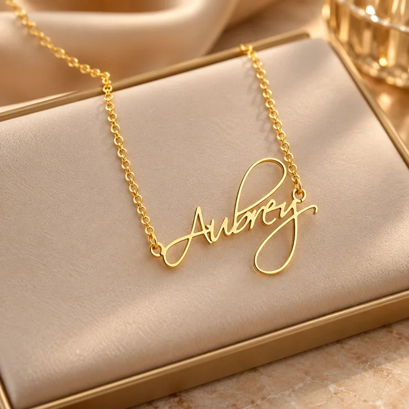Gold Plated Curlicue Personalized Name Necklace | IGIFTZI
